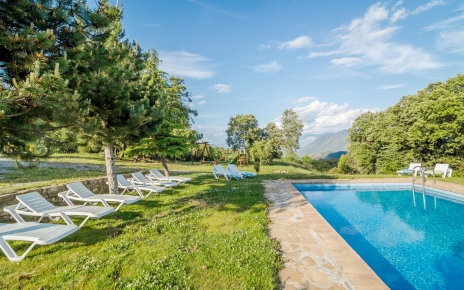 Plenty of sunloungers